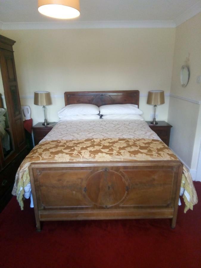 Fuchsia House Bed And Breakfast Connemara Renvyle Ngoại thất bức ảnh